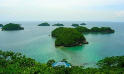 The Hundred Islands National Park